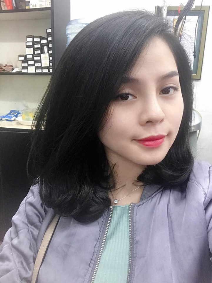 Em gái xinh đẹp của Hoa Vinh nói gì khi anh trai bị tố chảnh chọe?